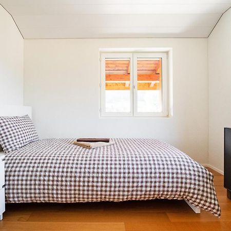 Glarner Bed Leilighet Netstal Eksteriør bilde